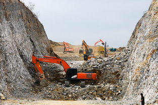 貴州大方成貴鐵路13標土石方施工接近尾聲 土石方工程穩步收尾