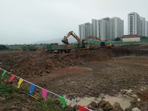 新社區集聚佛堂鎮小江灘地塊土石方及基坑支護工程全解析